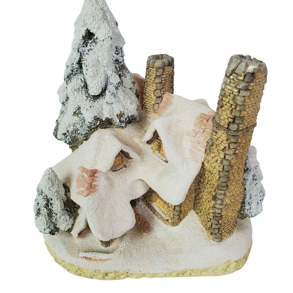 David‎ Winter 1984 Christmas Snow Cottage Hand Made Painted England